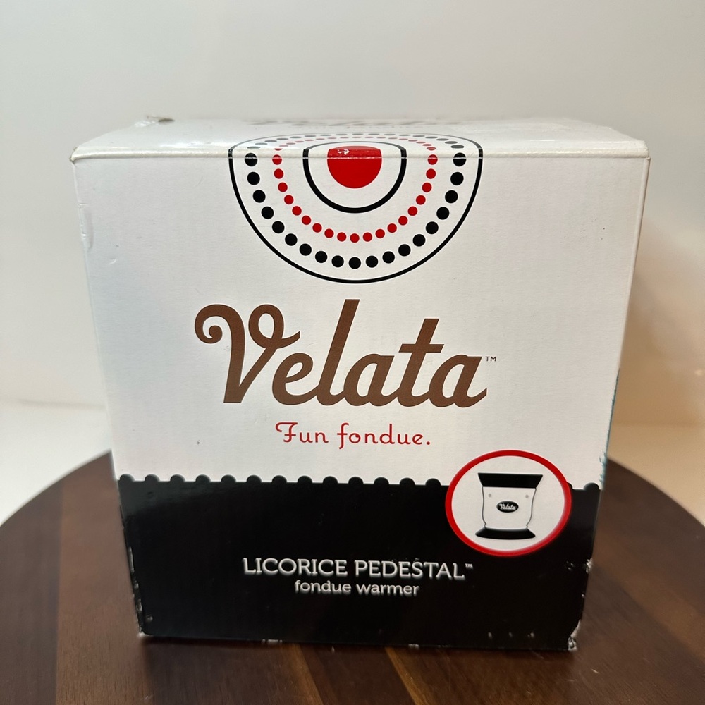 Velata Licorice Pedestal Fondue Warmer NEW in Box w/ Forks + 25W Bulb